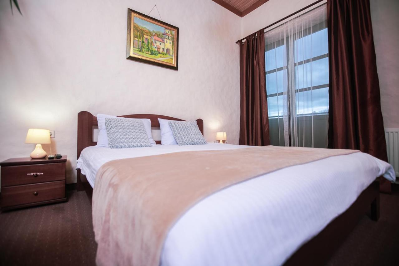 Hotel Fazenda Na Goncharakh Ganchary Esterno foto